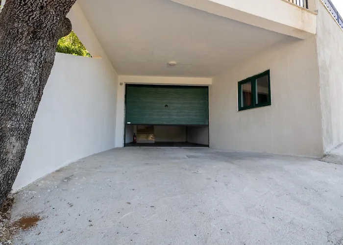 Gabriel With Pool, Sauna, Jacuzzi Βίλα